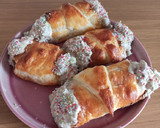 Foto del paso 5 de la receta: 🥐 Croissants rellenos de chocolate blanco y filipinos 🥐