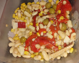 Foto del paso 1 de la receta: Ensalada de alubias con caballa