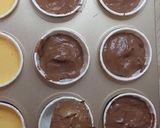 Foto langkah ke 4 dari resep Chocolate Cupcake.