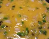 A picture of step 2 of Smoked mozzarella and asparagus Frittata.