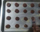 Foto langkah ke 4 dari resep Choco chips cookies.