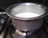 A picture of step 2 of Mango yoghurt.