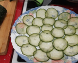 Foto del paso 1 de la receta: Timbal de pepino y aguacate con salsa balsámica al Pedro Ximénez