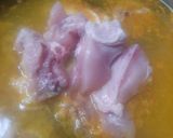 Foto langkah ke 3 dari resep Ayam Goreng Kremes.