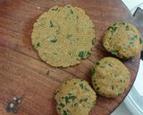 મેથી બાજરા મસાલા ભાખરી (Methi Bajara Masala Bhakhari recipe in Gujarati) રેસીપી સ્ટેપ2ફોટો