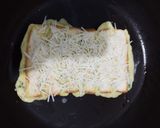 Foto langkah ke 3 dari resep Cheese Egg Bread Roll.