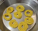 ચકરી(chakri recipe in Gujrati) રેસીપી સ્ટેપ4ફોટો