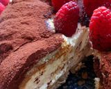 A picture of step 6 of Tiramisu cake 😍.