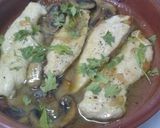 Foto del paso 5 de la receta Cazuela de pollo con champiñones al Cava