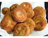 A picture of step 4 of Simple Chicken Cutlets.