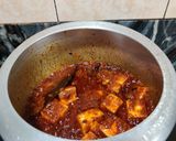 A picture of step 6 of Rajma paneer.