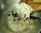கொத்து (முட்டை) சப்பாத்தி(egg kothu chapati recipe in tamil) ரெசிபி ஸ்டேப் 4 புகைப்படம்