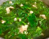 Hình bước làm 4 của món Canh rau tập tàng nấu tôm
