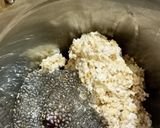 A picture of step 2 of Apple Chia Seeds Oats Smoothie.