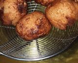 A picture of step 4 of Paneer mawa bread rolls.