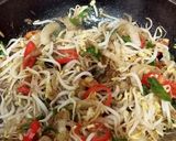 Foto langkah ke 3 dari resep Tumis taoge rebon.