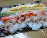 Foto langkah ke 6 dari resep Sushi..TASTY.