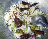 வெங்காய தயிர் பச்சடி (Venkaya thayir pachadi recipe in tamil) ரெசிபி ஸ்டேப் 3 புகைப்படம்