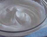White Swiss Roll (Snow Cake Roll) Recipe Video recipe step 3 photo