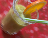 Foto del paso 3 de la receta: Batido de naranja kiwi y leche de Almendra