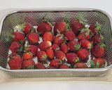 A picture of step 1 of Strawberry Dates Jam (No Sugar | No Pectin) 🍓.