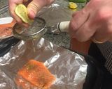 Foto del paso 1 de la receta: Salmón al horno con queso crema light. Súper diet!!día 3