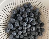 A picture of step 1 of Homemade Blueberry Jam.