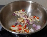 Foto langkah ke 2 dari resep Tumis Labu Siam.