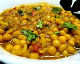 A picture of step 5 of Ragda Patties.