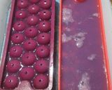 Foto langkah ke 2 dari resep Puding bentuk anggur.