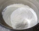 A picture of step 2 of Nan Khatai (Pateela Baking).