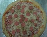 Foto langkah ke 7 dari resep Pizza homemade.
