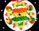 மில்க், பீனட் ட்ரை கலர் கட்லி ரெசிபி ஸ்டேப் 7 புகைப்படம்