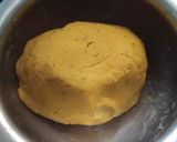 A picture of step 2 of Barley flour masala bhakri.