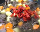 A picture of step 4 of Beef Caldereta.