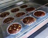 Foto langkah ke 7 dari resep Choco Brownies Muffin.