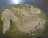 Foto langkah ke 7 dari resep Ayam Goreng Tepung.