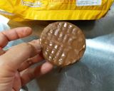 Gambar langkah 1 resipi Biscoff cheesecake simple.