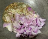 A picture of step 2 of Dhaniya Pudina Rice (Coriander Mint Rice).