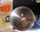 Σούπα-βάλσαμο, με πράσα, καρότα και πατάτες φωτογραφία βήματος 1
