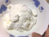 طريقه عمل الزبده من قشطه الحليب