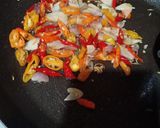 Foto langkah ke 1 dari resep Oseng Jipang (Tumis Labu Siam).