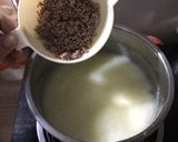 Hình bước làm 3 của món Cháo thịt bò khoai lang phomai cho bé