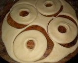 दिवाळी विशेष शाकाहारी पाकातील डोनट रेसिपी (pakatil doughnut recipe in marathi) रेसिपी स्टेप 4 फोटो