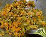 A picture of step 6 of French beans curry.