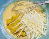 Foto langkah ke 3 dari resep Bolu Pisang Keju Kukus.
