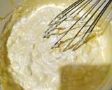 Foto langkah ke 4 dari resep Chiffon Cake Lembut with Au Bain Marie Technique.