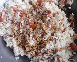 Foto langkah ke 3 dari resep Nasi Goreng Sosis.