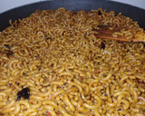 Foto del paso 5 de la receta: Fideuà de ajo negro