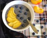 A picture of step 3 of Blueberry Peach Chia Pudding.